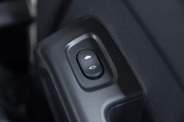 ���� ȫ��˳��С�� ��׼�� 2.5L���� 136���� ������5�� 2.7��˫�������ῨͼƬ