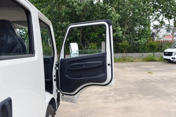 ���� ȫ��˳��С�� ��׼�� 2.5L���� 136���� ������5�� 2.7��˫�������ῨͼƬ