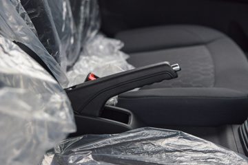 ���� ȫ��˳��С�� ��׼�� 2.5L���� 136���� ������5�� 2.7��˫�������ῨͼƬ