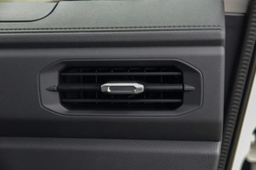 ���� ȫ��˳��С�� ��׼�� 2.5L���� 136���� ������5�� 2.7��˫�������ῨͼƬ