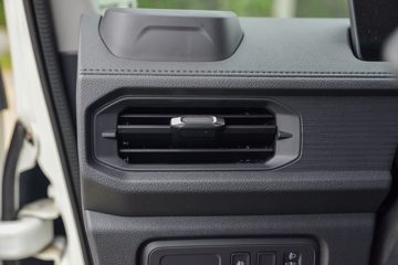 ���� ȫ��˳��С�� ��׼�� 2.5L���� 136���� ������5�� 2.7��˫�������ῨͼƬ