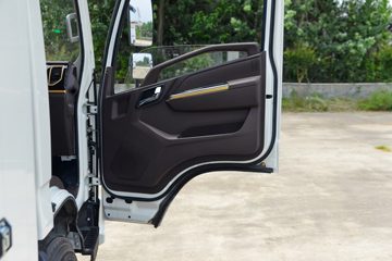 ���忭���������� 2.5L���� 152���� ������6�� ��ɲ 4.12�׵�����ʽ�ῨͼƬ