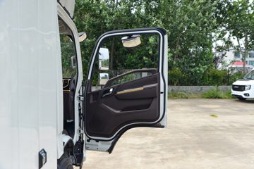 ���忭���������� 2.5L���� 152���� ������6�� ��ɲ 4.12�׵�����ʽ�ῨͼƬ