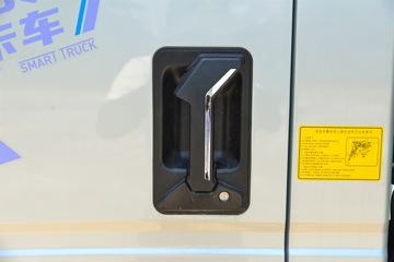 ����HOWOͳ˧ 2.5L���� 185���� �й�����12�� 4.15�׵��Ų�դʽ�ῨͼƬ