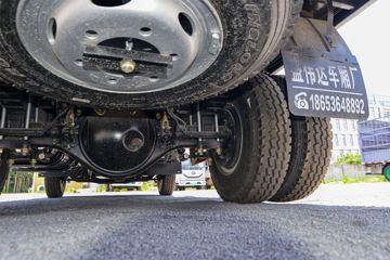 ����HOWOͳ˧ 2.5L���� 185���� �й�����12�� 4.15�׵��Ų�դʽ�ῨͼƬ