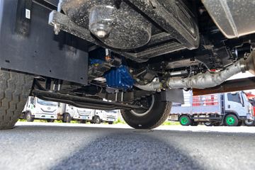 ����HOWOͳ˧ 2.5L���� 185���� �й�����12�� 4.15�׵��Ų�դʽ�ῨͼƬ