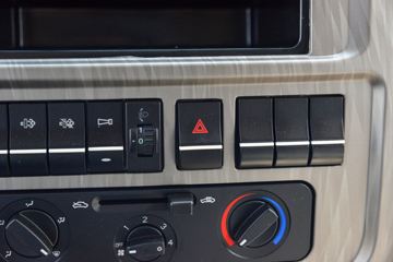 �й�����HOWO ����M 145���� 3.85���Ű��դʽ�Ῠ(������5��)ͼƬ