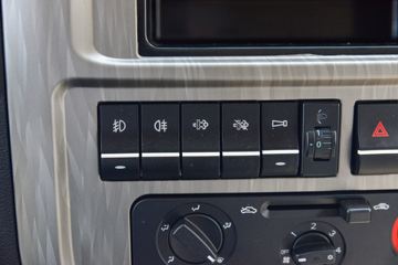 �й�����HOWO ����M 145���� 3.85���Ű��դʽ�Ῠ(������5��)ͼƬ