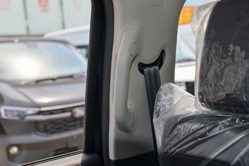������ 2026�� ȫ���������� 2.5T���� 211���� �Զ���������˫��Ƥ��ͼƬ