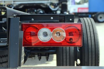 ����ŷ����S1 ��ӯ�� 2.5L���� 189���� ������6�� 4.14�׵�����ʽ�ῨͼƬ