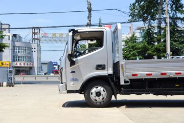 ����ŷ����S1 ��ӯ�� 2.5L���� 165���� 6�� 4.17�׵��������ῨͼƬ