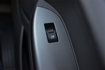 ����ŷ����S1 ��ӯ�� 2.5L���� 165���� 6�� 4.17�׵��������ῨͼƬ