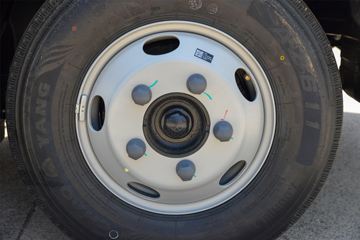 ����ŷ����S1 ��ӯ�� 2.5L���� 165���� 6�� 4.17�׵��������ῨͼƬ