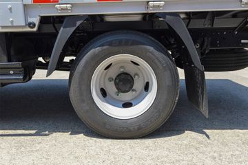 ����ŷ����S1 ��ӯ�� 2.5L���� 165���� 6�� 4.17�׵��������ῨͼƬ
