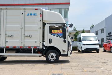 �������� ����E·�� Max ���� ��ɲ 4.2�׵��Ŵ��綯��ʽ�Ῠ ����ʱ��140.41kWhͼƬ