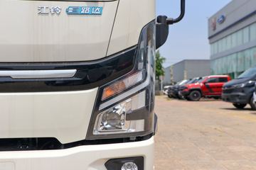 �������� ����E·�� Max ���� ��ɲ 4.2�׵��Ŵ��綯��ʽ�Ῠ ����ʱ��140.41kWhͼƬ