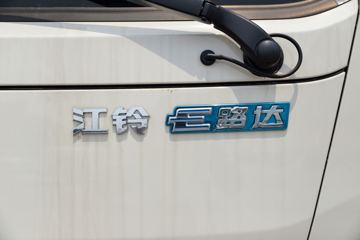 �������� ����E·�� Max ���� ��ɲ 4.2�׵��Ŵ��綯��ʽ�Ῠ ����ʱ��140.41kWhͼƬ