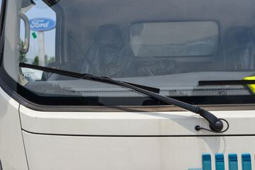 �������� ����E·�� Max ���� ��ɲ 4.2�׵��Ŵ��綯��ʽ�Ῠ ����ʱ��140.41kWhͼƬ