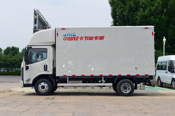 �������� ����E·�� Max ���� ��ɲ 4.2�׵��Ŵ��綯��ʽ�Ῠ ����ʱ��140.41kWhͼƬ