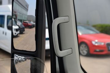 �������� ����E·�� Max ���� ��ɲ 4.2�׵��Ŵ��綯��ʽ�Ῠ ����ʱ��140.41kWhͼƬ
