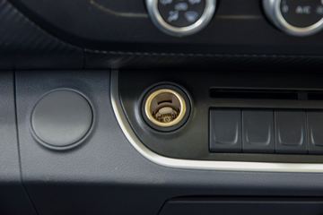 �������� ����E·�� Max ���� ��ɲ 4.2�׵��Ŵ��綯��ʽ�Ῠ ����ʱ��140.41kWhͼƬ