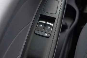 �������� ����E·�� Max ���� ��ɲ 4.2�׵��Ŵ��綯��ʽ�Ῠ ����ʱ��140.41kWhͼƬ