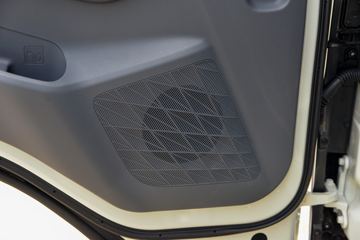 �������� ����E·�� Max ���� ��ɲ 4.2�׵��Ŵ��綯��ʽ�Ῠ ����ʱ��140.41kWhͼƬ