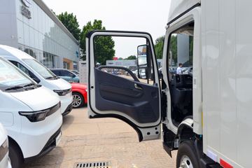 �������� ����E·�� Max ���� ��ɲ 4.2�׵��Ŵ��綯��ʽ�Ῠ ����ʱ��140.41kWhͼƬ
