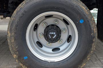 �������� ����E·�� Max ���� ��ɲ 4.2�׵��Ŵ��綯��ʽ�Ῠ ����ʱ��140.41kWhͼƬ