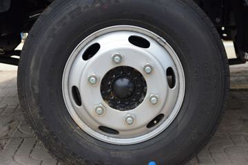 �������� ����E·�� Max ���� ��ɲ 4.2�׵��Ŵ��綯��ʽ�Ῠ ����ʱ��140.41kWhͼƬ