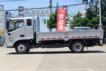 ����ŷ����S1 ��ӯ�� 2.5L���� 165���� 8�� 3.83���Ű������ῨͼƬ