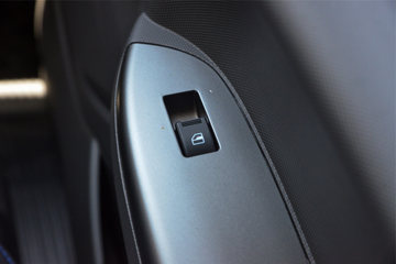 ����ŷ����S1 ��ӯ�� 2.5L���� 165���� 8�� 3.83���Ű������ῨͼƬ