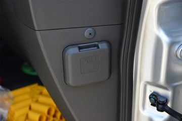 ����ŷ����S1 ��ӯ�� 2.5L���� 165���� 8�� 3.83���Ű������ῨͼƬ