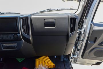 ����ŷ����S1 ��ӯ�� 2.5L���� 165���� 8�� 3.83���Ű������ῨͼƬ