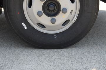 ����ŷ����S1 ��ӯ�� 2.5L���� 165���� 8�� 3.83���Ű������ῨͼƬ