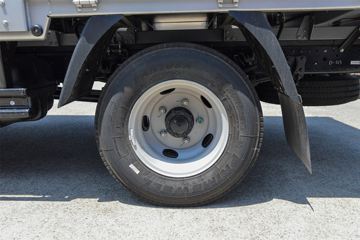 ����ŷ����S1 ��ӯ�� 2.5L���� 165���� 8�� 3.83���Ű������ῨͼƬ