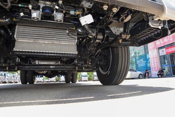 ����ŷ����S1 ��ӯ�� 2.5L���� 165���� 8�� 3.83���Ű������ῨͼƬ
