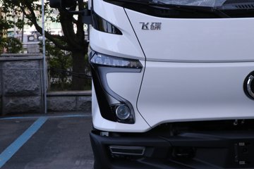 �ɵ�W7 2.5L���� 180���� ��ʿ��8�� 4.18�׵�����ʽ�ῨͼƬ