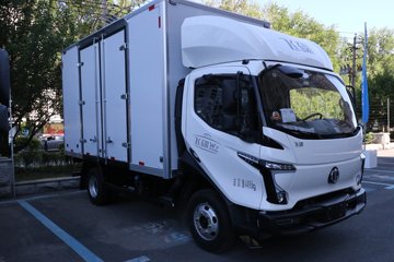 �ɵ�W7 2.5L���� 180���� ��ʿ��8�� 4.18�׵�����ʽ�ῨͼƬ