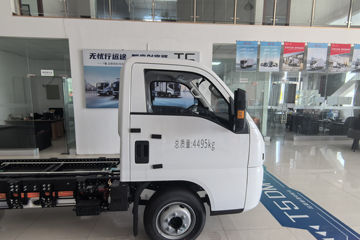 ���ǵ�T4 �Ƽ��� 3.99�׵��Ŵ��綯�����Ῠ ����62kWhͼƬ