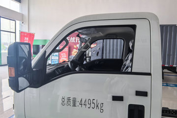 ���ǵ�T4 �Ƽ��� 3.99�׵��Ŵ��綯�����Ῠ ����62kWhͼƬ