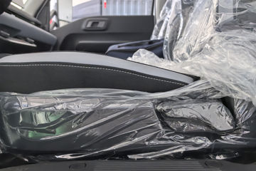 ���ǵ�T4 �Ƽ��� 3.99�׵��Ŵ��綯�����Ῠ ����62kWhͼƬ