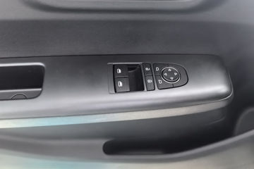 ���ǵ�T4 �Ƽ��� 3.99�׵��Ŵ��綯�����Ῠ ����62kWhͼƬ