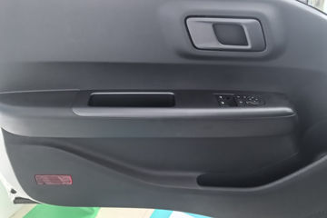 ���ǵ�T4 �Ƽ��� 3.99�׵��Ŵ��綯�����Ῠ ����62kWhͼƬ