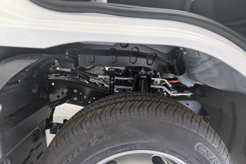 ���ǵ�T4 �Ƽ��� 3.99�׵��Ŵ��綯�����Ῠ ����62kWhͼƬ