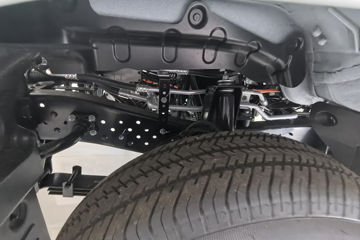 ���ǵ�T4 �Ƽ��� 3.99�׵��Ŵ��綯�����Ῠ ����62kWhͼƬ