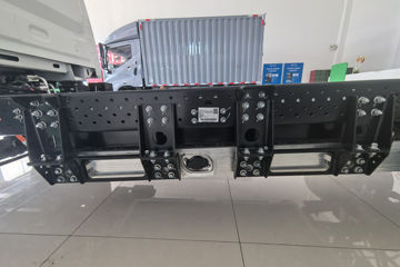 ���ǵ�T4 �Ƽ��� 3.99�׵��Ŵ��綯�����Ῠ ����62kWhͼƬ