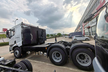 ���ǵ�Q3 6X4 ���綯ǣ���� ����452kWhͼƬ