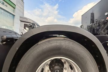 ���ǵ�Q3 6X4 ���綯ǣ���� ����452kWhͼƬ