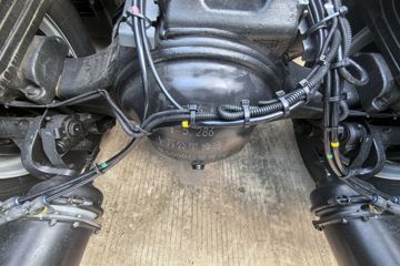 ���ǵ�Q3 6X4 ���綯ǣ���� ����452kWhͼƬ